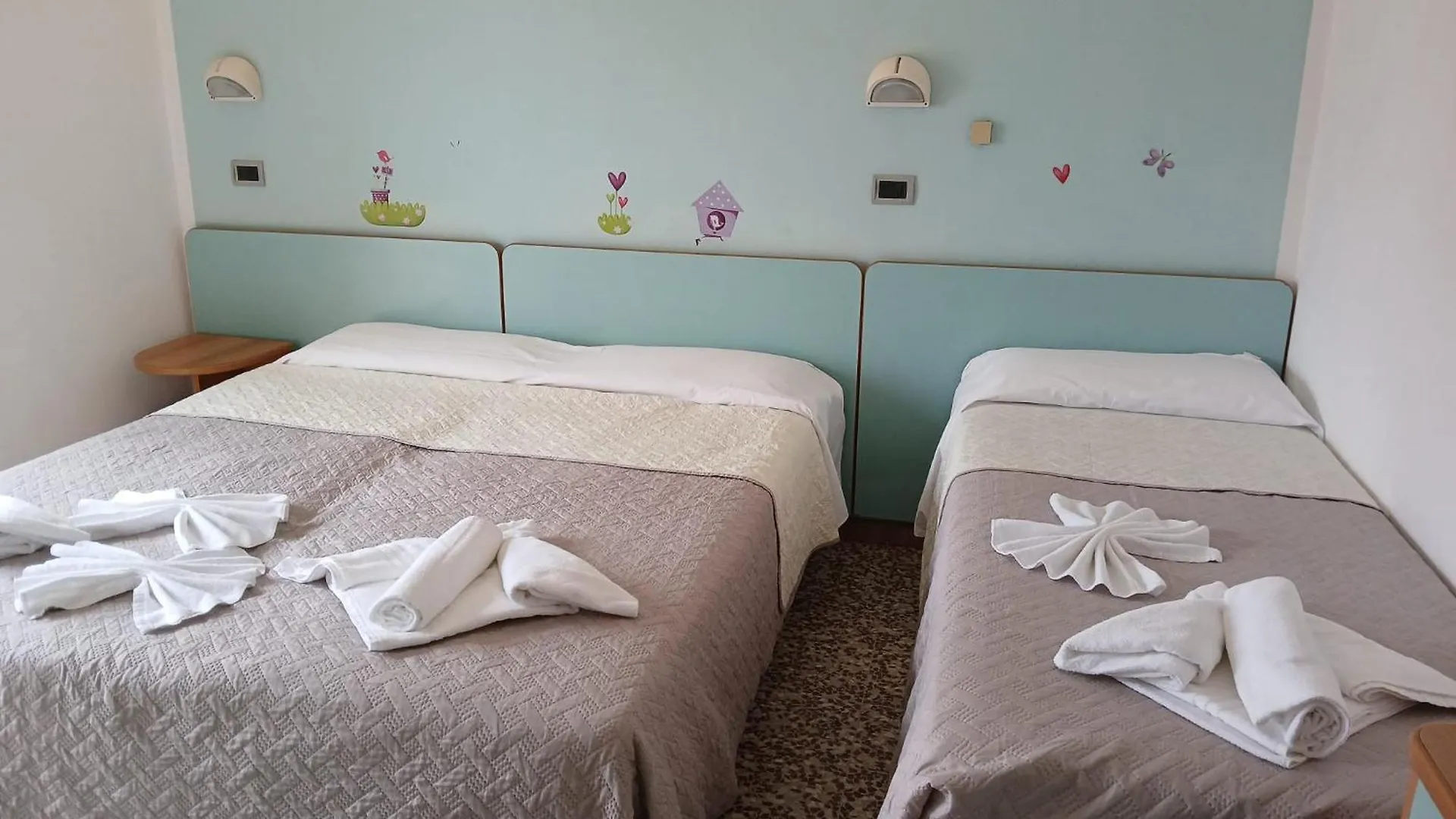 Hotel Golino 리미니